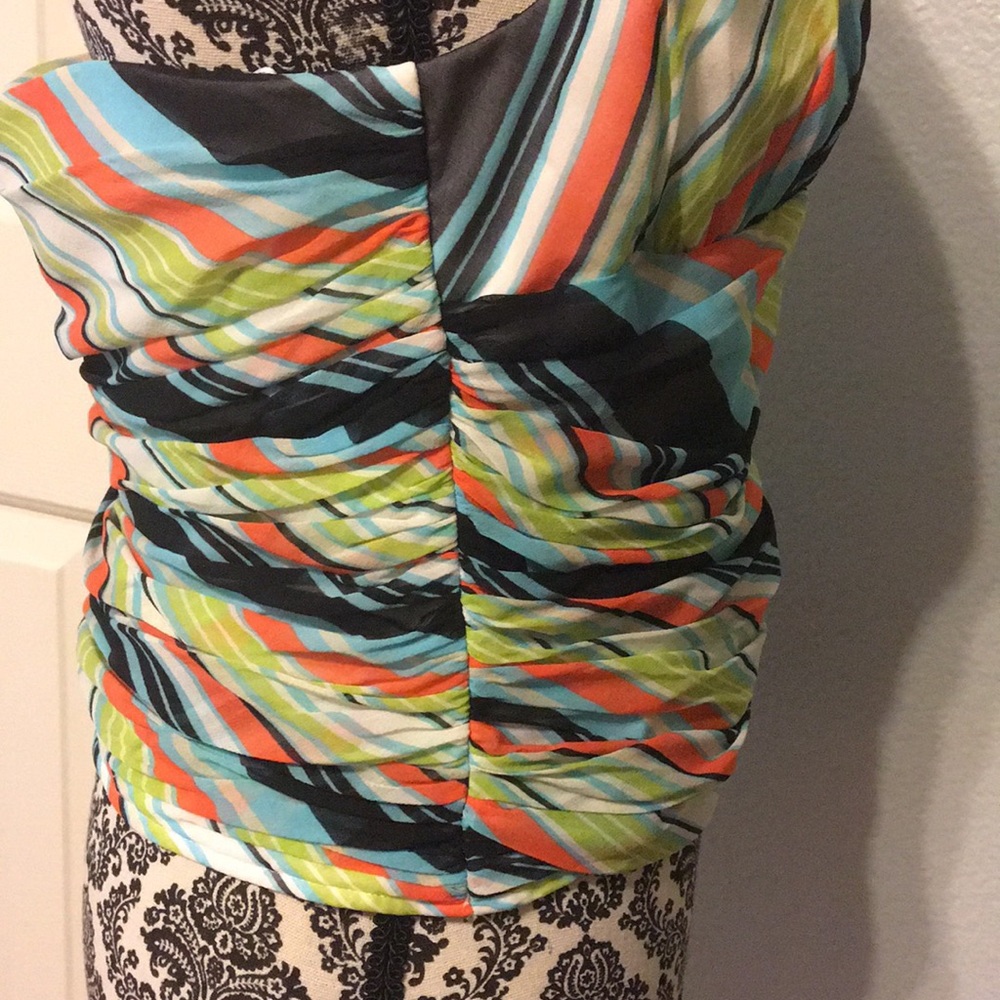 Euc Js Collections Halter Style Top - image 3